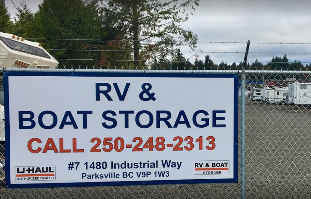 Outdoor Rv & Boat Storage sign, gate and yard for PQ Self Storage in Parksville
